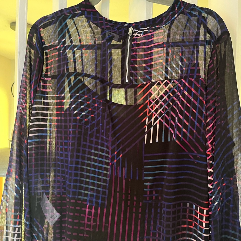 DKNY EUC size XL blouse with built-in tank